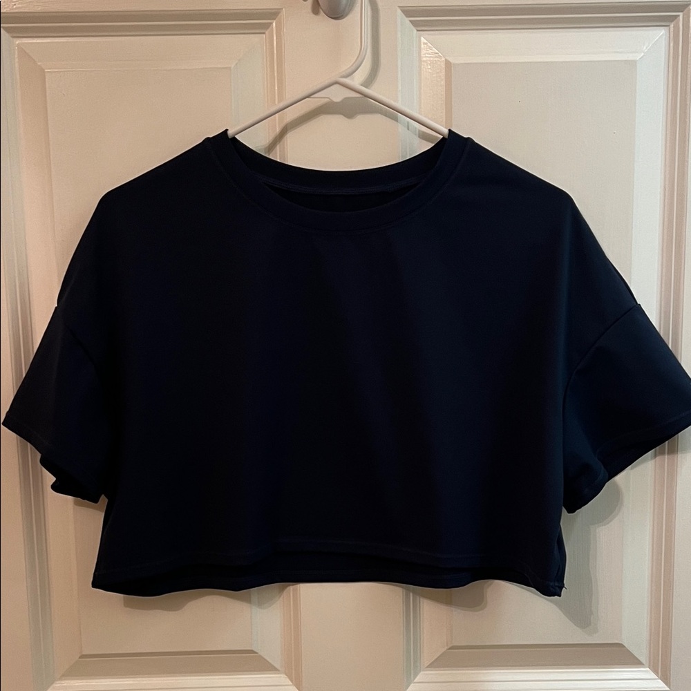 HALARA Navy Blue Cropped Tee